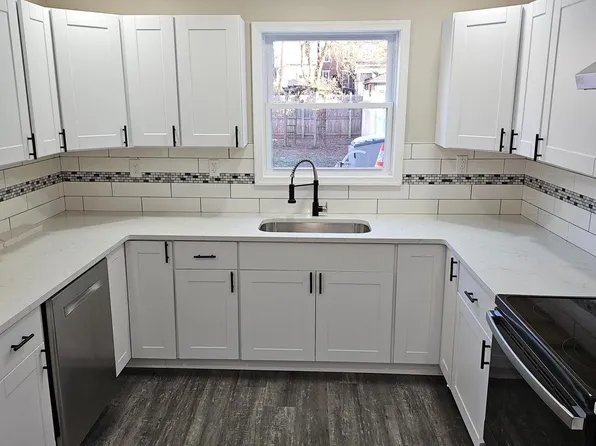 13 Walnut St, Pottstown, PA 19464