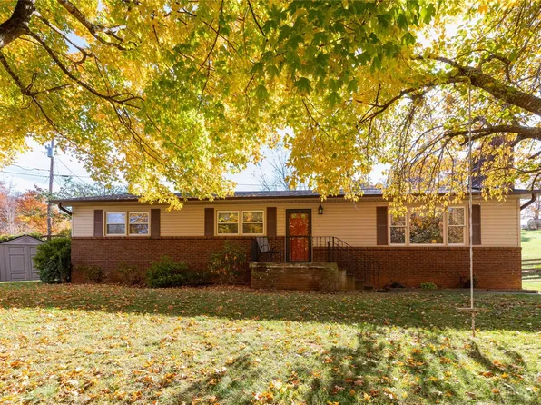 24 Flat Creek Church Rd, Weaverville, NC 28787