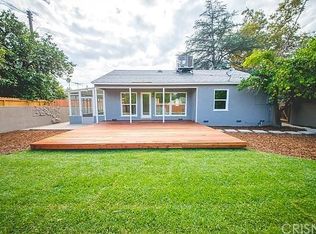 8012 Garden Grove Ave, Reseda, CA 91335