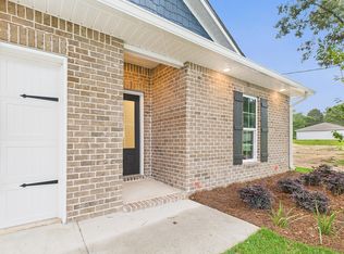 715 McKinney St, Niceville, FL 32578
