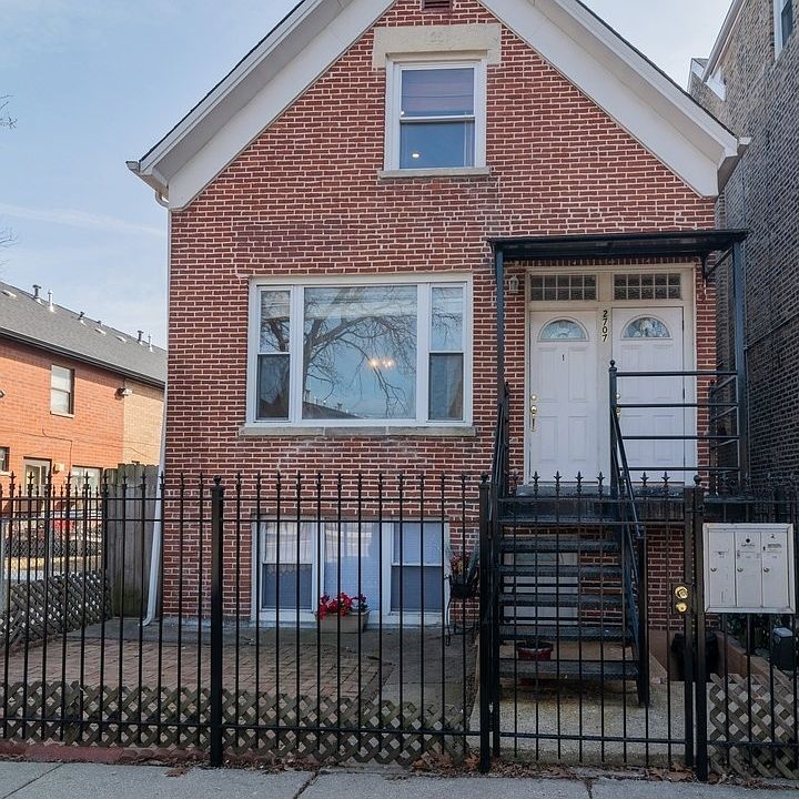 1st image of 2707 W Potomac Ave