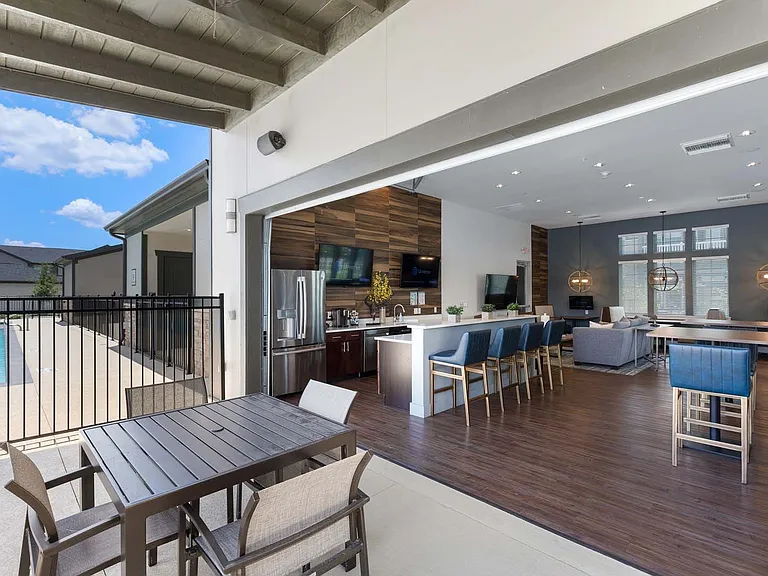 Springs at Summer Park — Photo 12