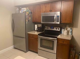 302 Caribou Ct, Ballston Spa, NY 12020