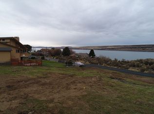 33987 Hill Top Dr, Hermiston, OR 97838