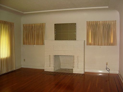 2nd image of 1556 36th St