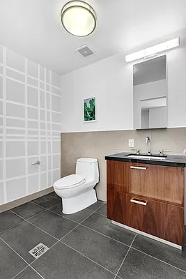 Sold by Douglas Elliman | media 20