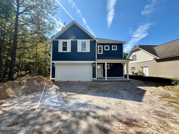 385 Moss Pink Drive, Vass, NC 28394