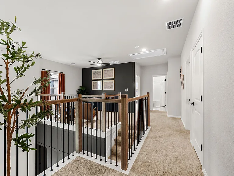 217 McCrae Dr — Photo 27
