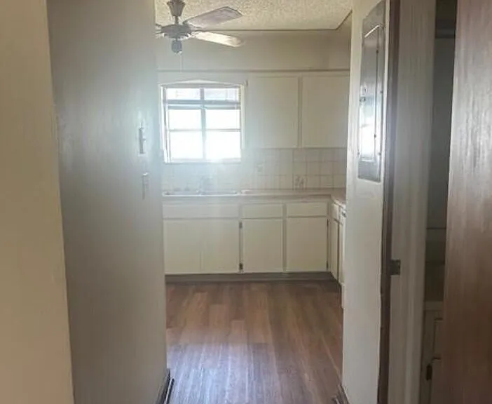 5922 Thomas St — Photo 10