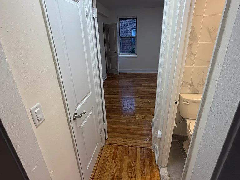 143-23 Barclay Ave #4G — Photo 8