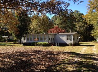 1098 Calico Ave, Manning, SC 29102