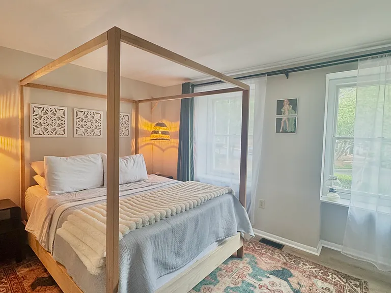7713 Crown Crest Ct — Photo 9