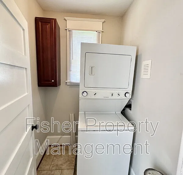 411 W 26th St — Photo 25
