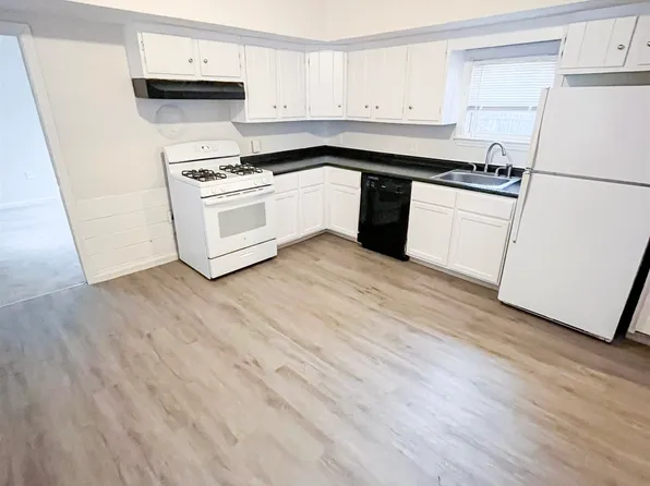144 Pearl Street, Manchester, NH 03104