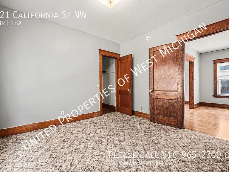 721 California St NW — Photo 11