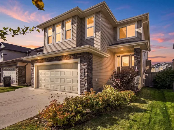 3528 Claxton Cres SW, Edmonton, AB T6W 0Z6