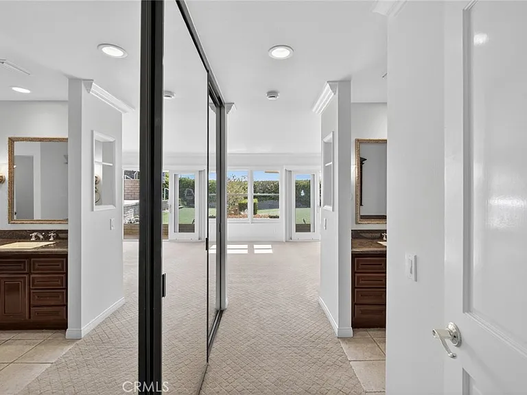 32201 Sea Island Dr — Photo 50