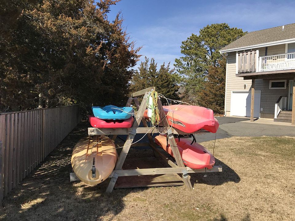 1st image of 15 Washington Dr