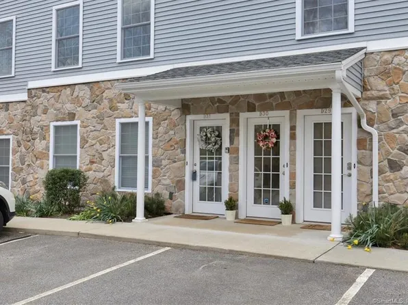 28 Armstrong Road #D31, Coventry, CT 06238