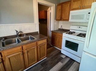 783 Aberdeen St #B, Akron, OH 44310