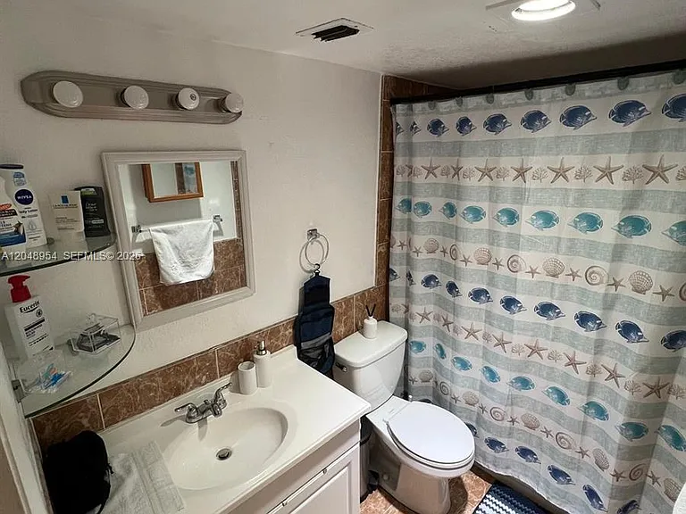 1470 NE 125th Ter #509 — Photo 16