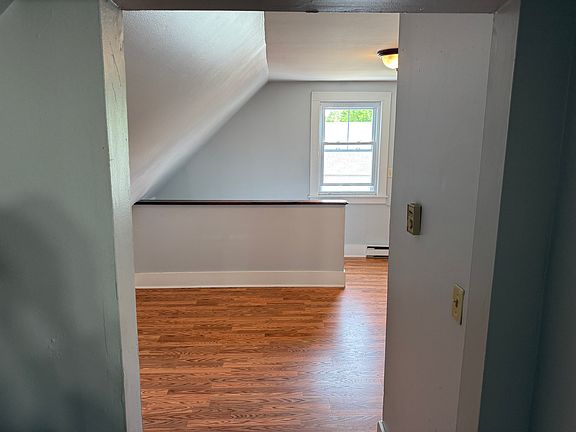2nd image of 88 Roxbury St APT 3