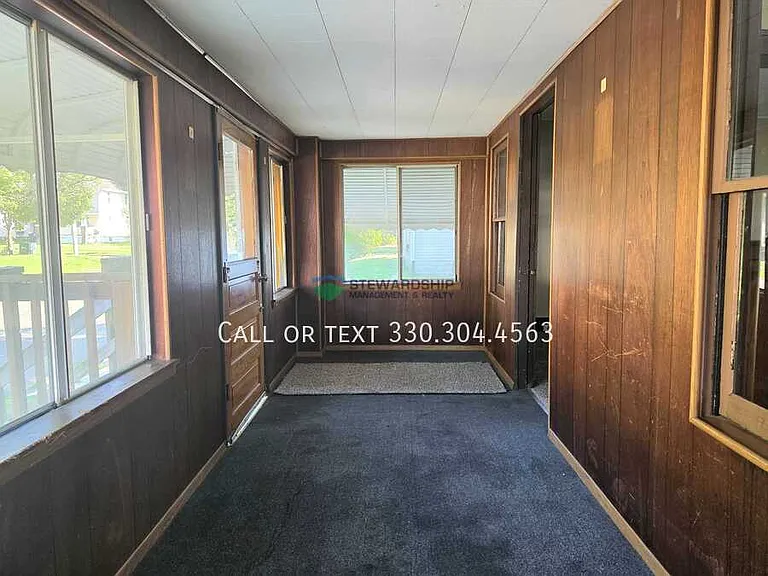 1152 Wilbur Ave — Photo 5