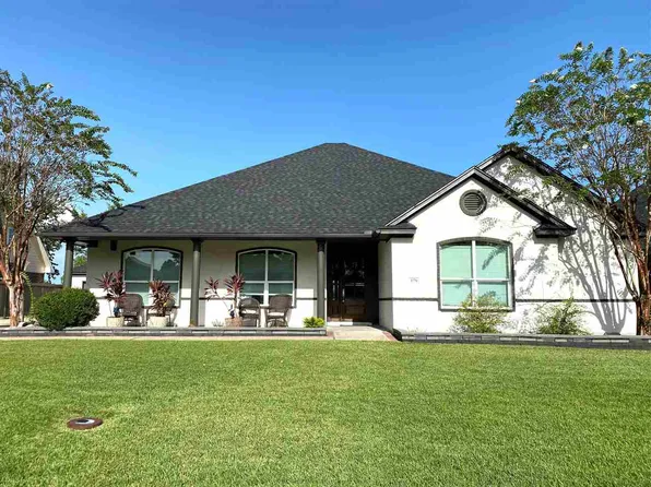 3779 Champions Dr, Beaumont, TX 77707