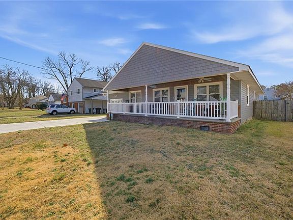 3rd image of 29 Lancaster Ter