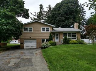 226 Garden St, New Windsor, NY 12553