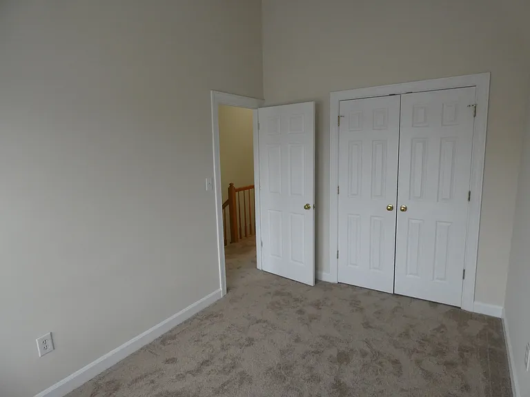 Southfield Dr — Photo 10