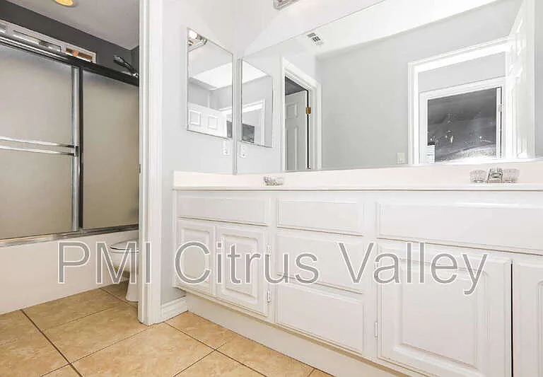 28560 Sunridge Ct — Photo 12