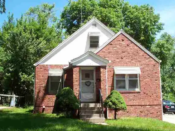 4904 Grand Ave, Omaha, NE 68104