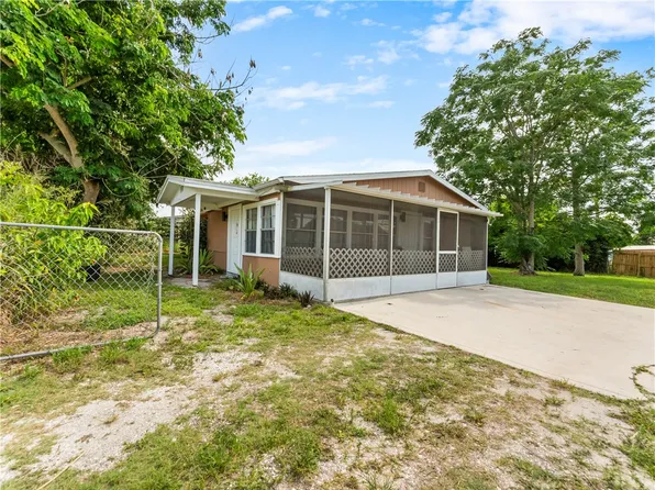 2429 2nd Ave SE, Vero Beach, FL 32962