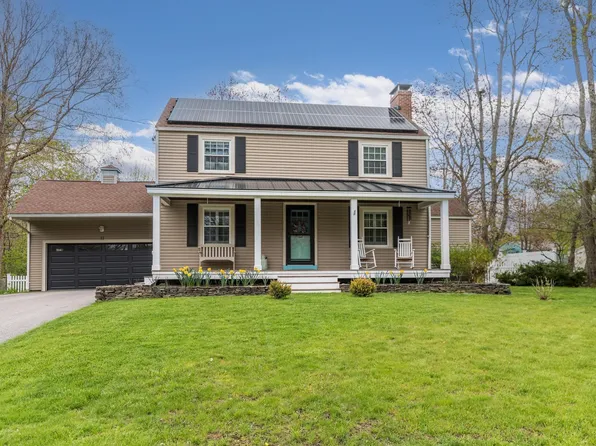 11 Crestview Drive, Exeter, NH 03833