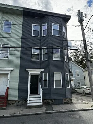 31 Adamson St #2