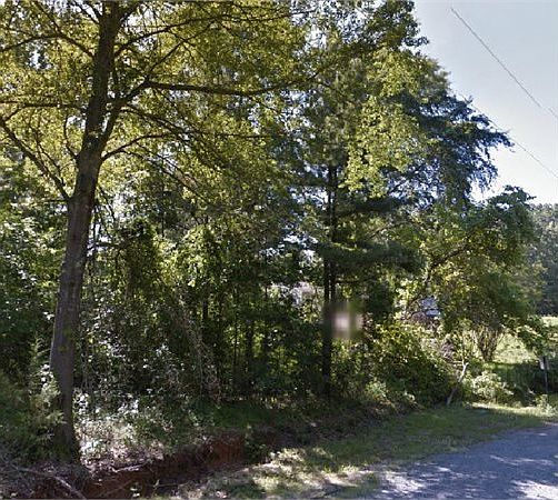 1st image of 1732 N Clark Ave