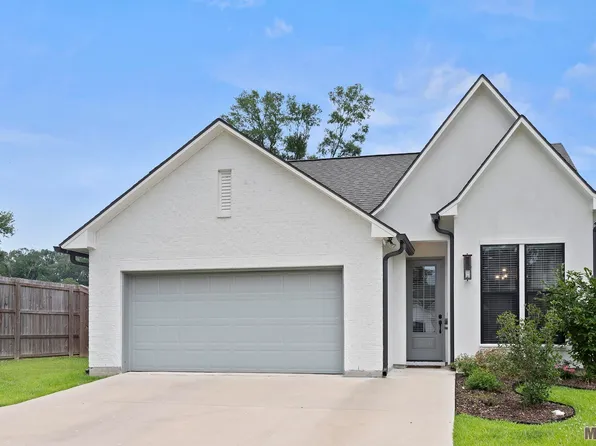 3801 Villa Michel Dr, Baton Rouge, LA 70817