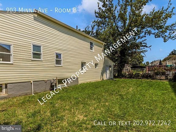 5th image of 903 Minna Ave Room B