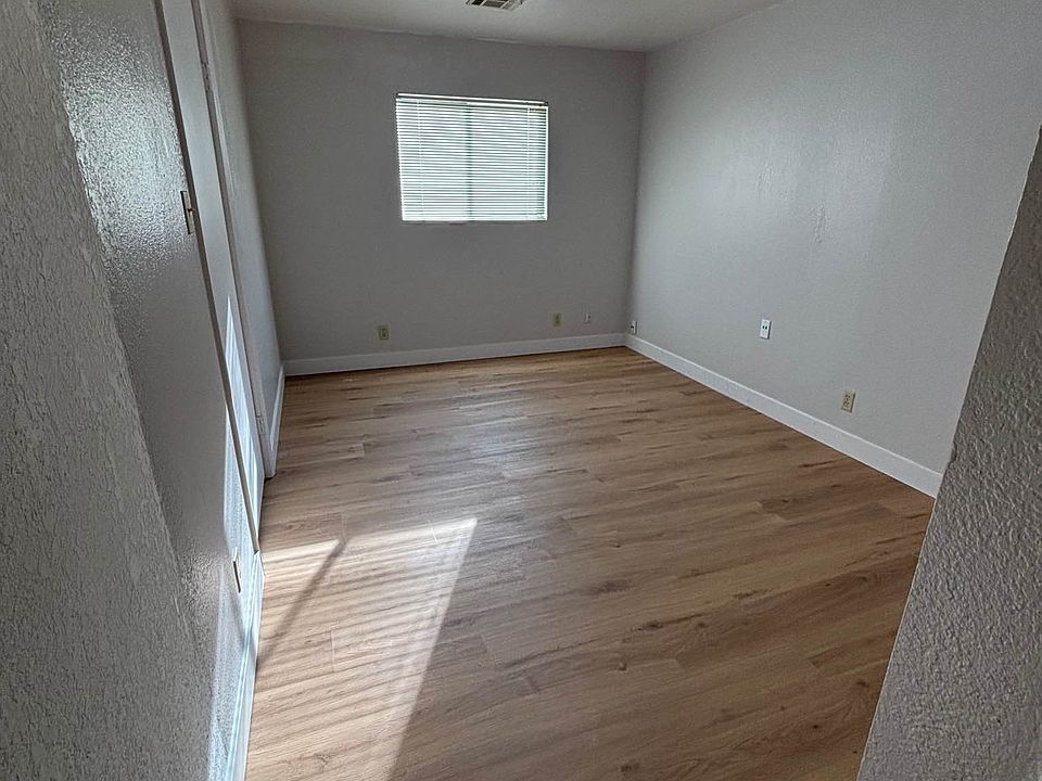 2nd image of 535 S 7th St