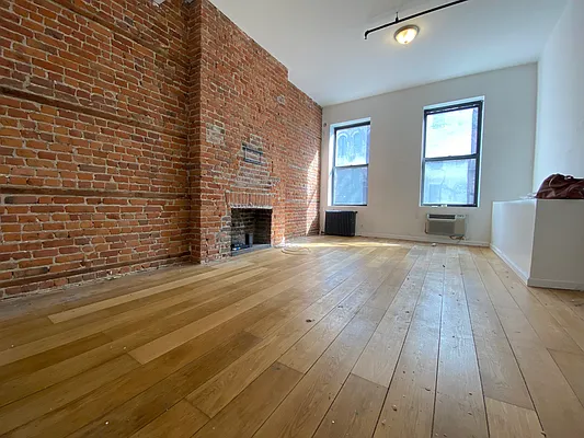 Rented by Corcoran | media 1