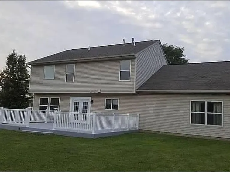 1146 Deercreek Dr — Photo 10