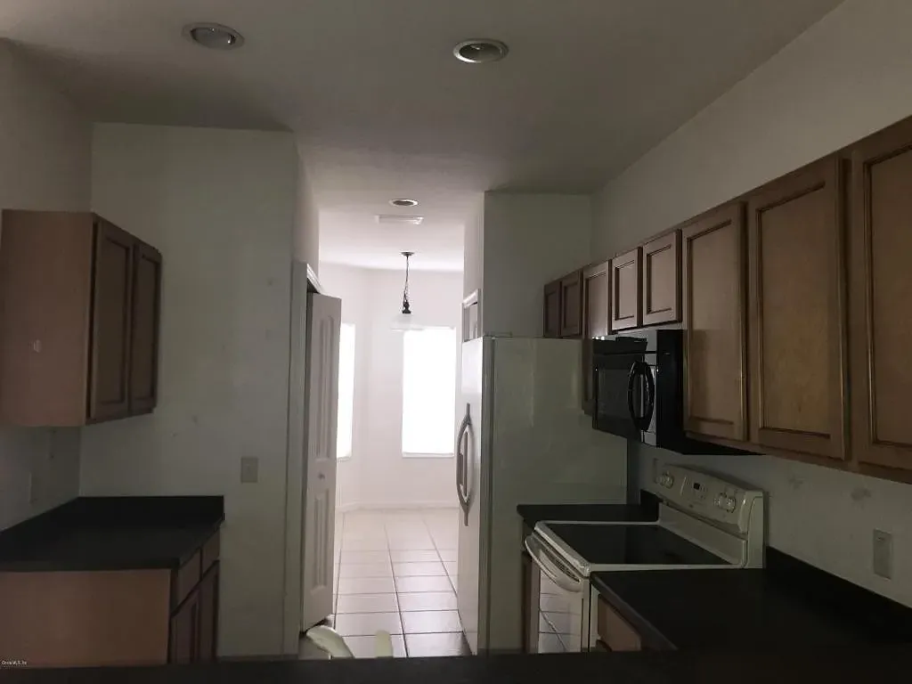 2 bed, 1147 sqft, $1,250 — Photo 2