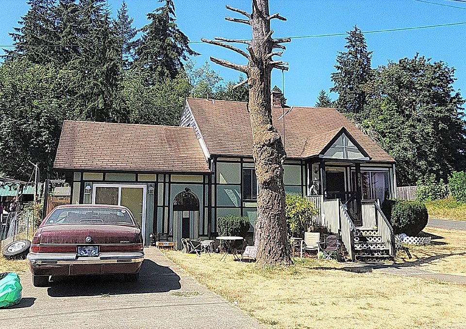 1st image of 805 S 8th St