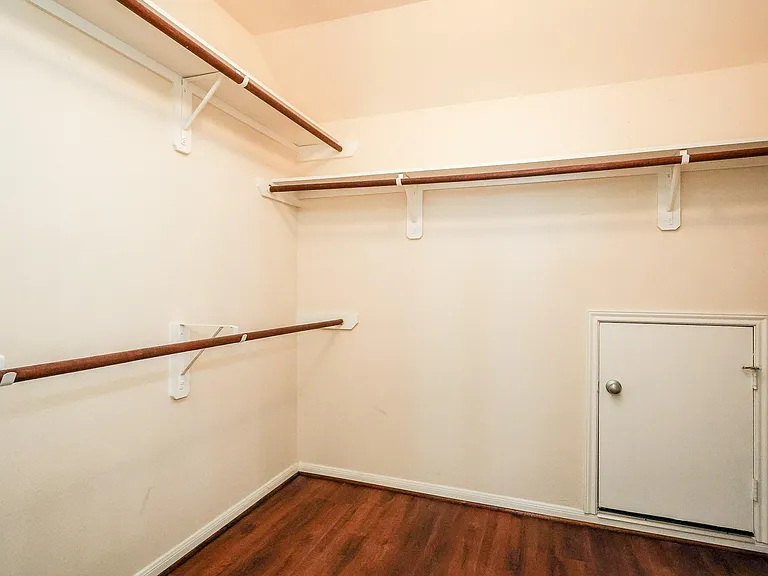 20130 Emerald Mountain Dr — Photo 12