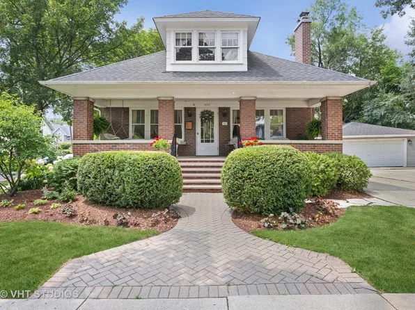 424 Joliet St, West Chicago, IL 60185