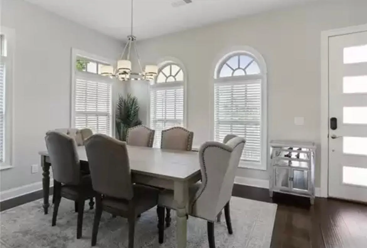 4214 Deming Cir — Photo 3