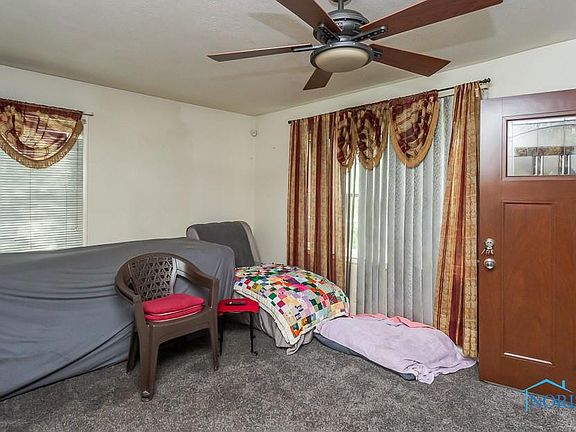 5th image of 3457 Buckeye St