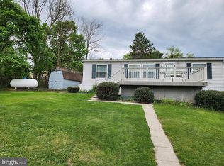 315 Lewis Rd, Annville, PA 17003