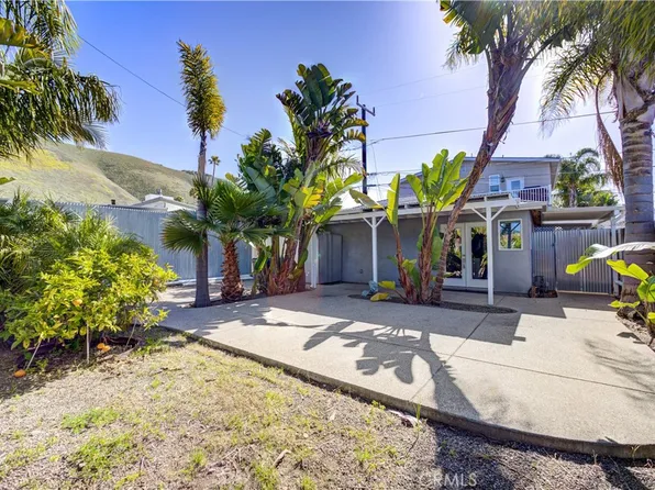 221 Esparto Ave, Pismo Beach, CA 93449